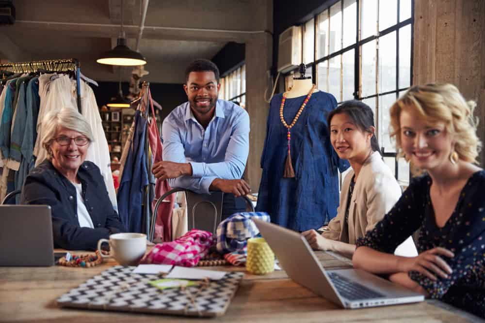 Canadian immigrants learn to enter workforce.