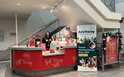 Gift-Wrapping Service Supports Newcomer Programs in Abbotsford